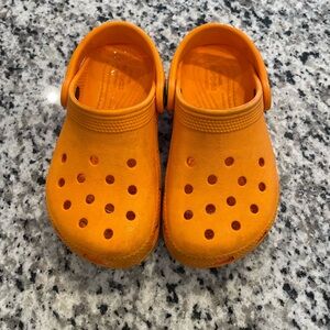 Toddler crocs